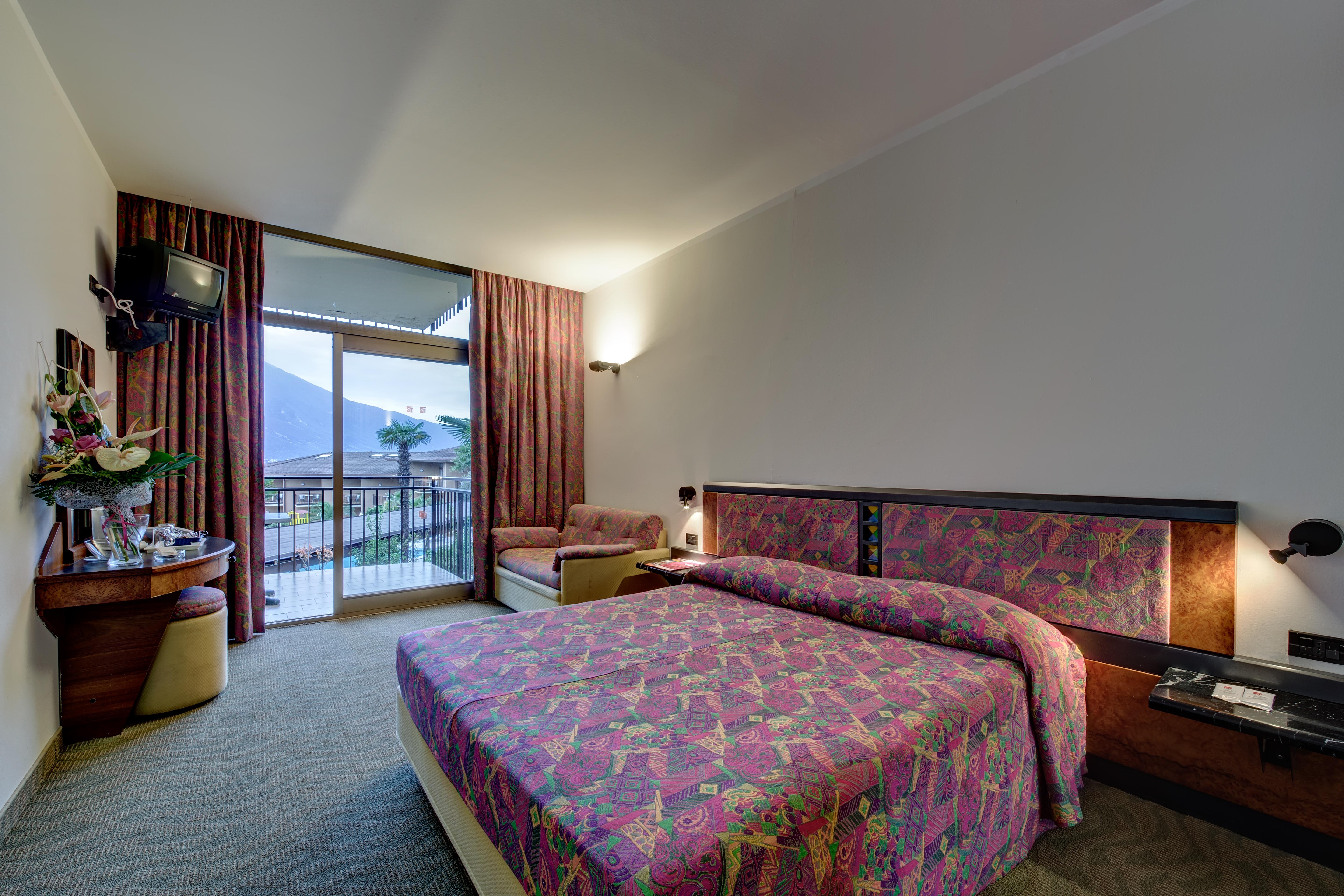 Hotel Leonardo Da Vinci Limone sul Garda Exterior photo