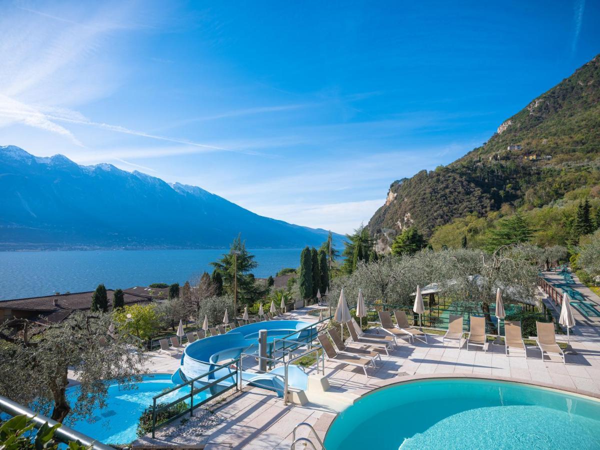 Hotel Leonardo Da Vinci Limone sul Garda Exterior photo